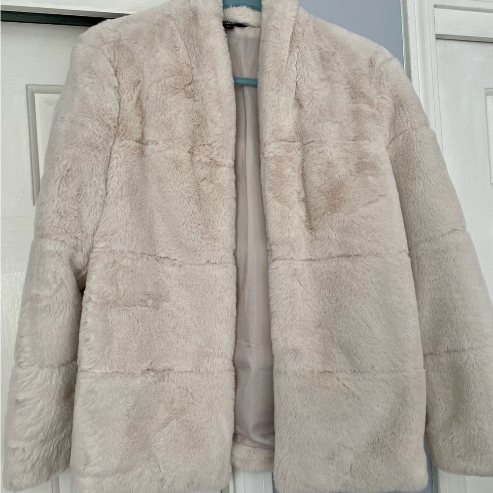 Simply Vera Vera Wang Faux Fur Jacket Size Small